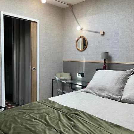 Independant Proche Paris - Chromatic Stella Luxe, Calme Et Volupte